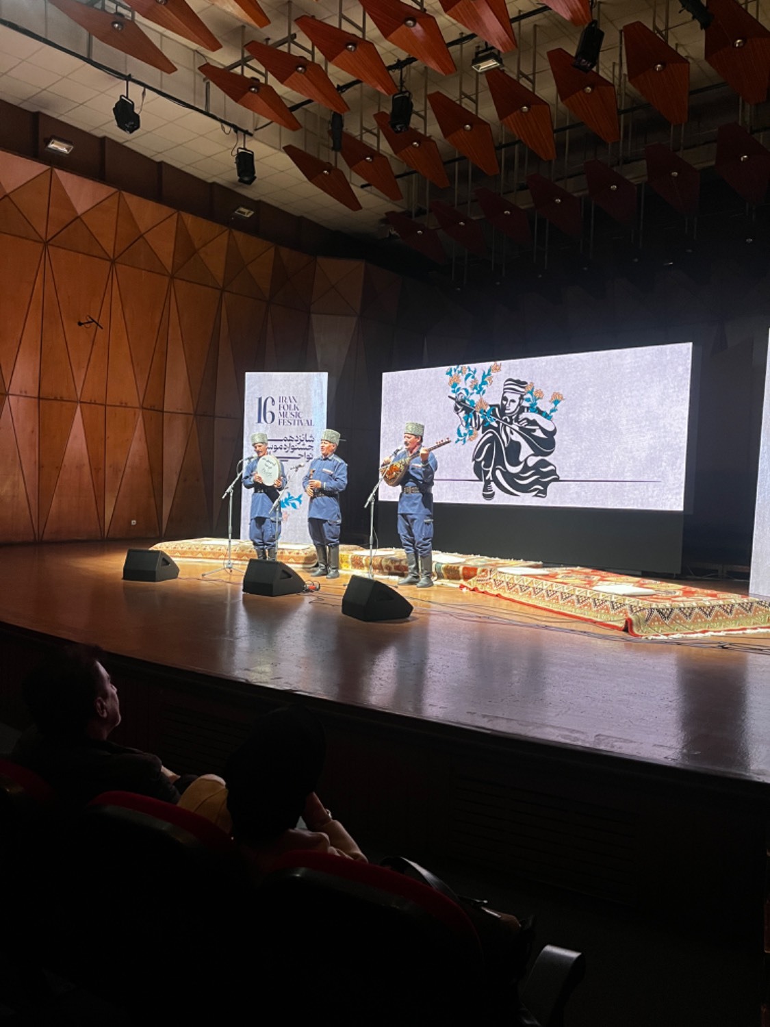 از اجرای لالایی قشقایی برای شهدای کرمان تا موسیقی عاشیقی که پراقبال شد