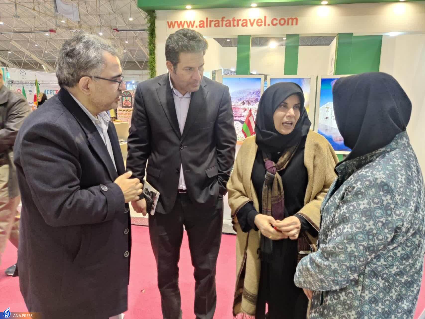 ارائه پرینت سه‌بُعدی از سوی شرکت خلّاق دانشگاه آزاد شیراز در سیزدهمین نمایشگاه بین‌المللی گردشگری