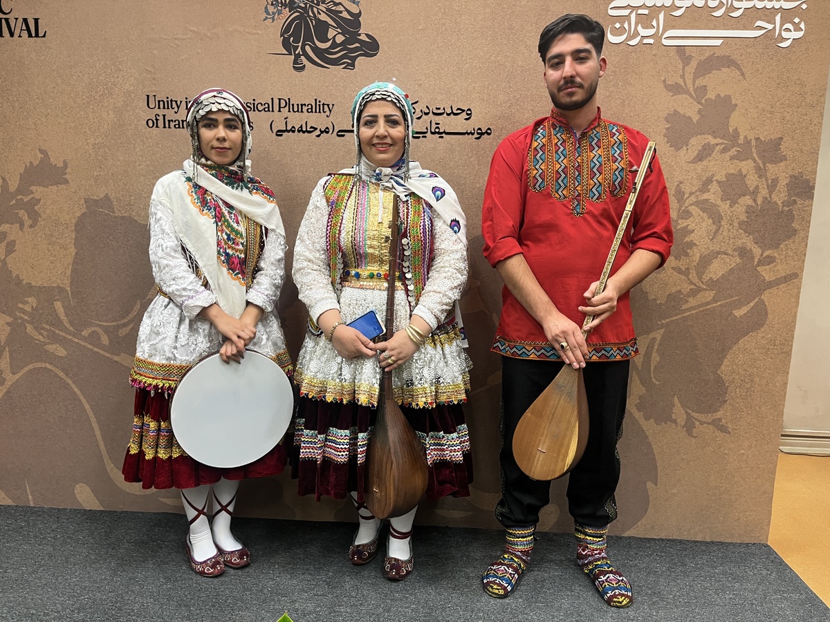 بانوان در جشنواره‌ها باید فعال‌تر باشند/گرایش جوانان در شمال خراسان به سازهای سنتی ایرانی