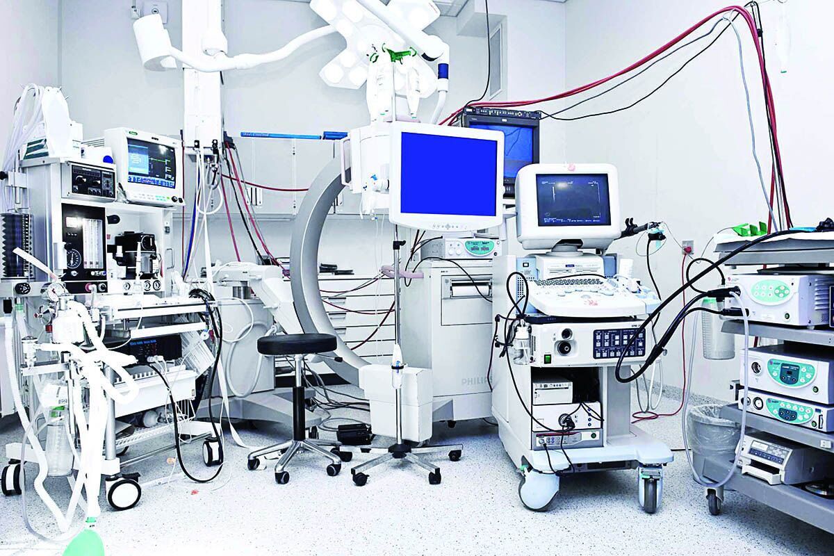 ساخت و صادرات ربات‌های جراح به دست دانشمندان حوزه سلامت/ تجهیزات پزشکی ایران به کدام کشور‌ها صادر می‌شود؟