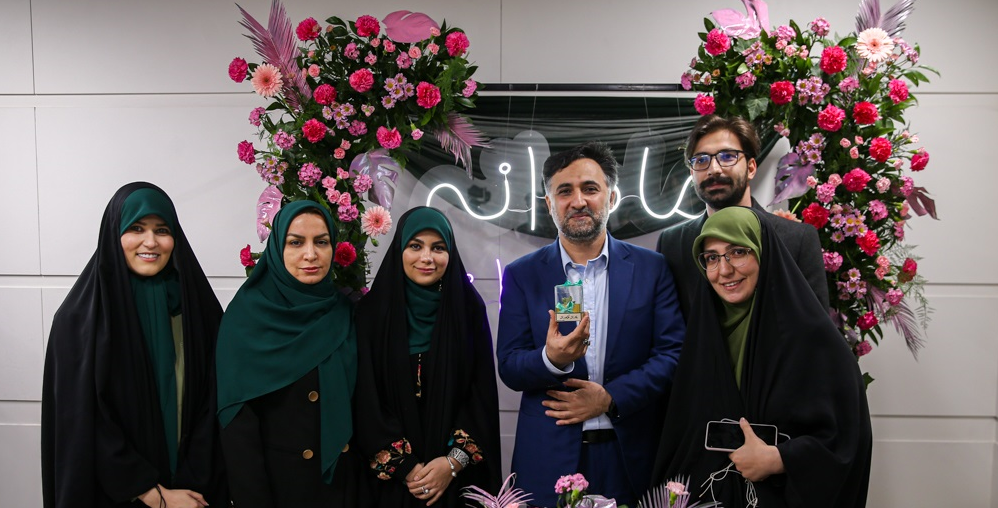 روایت تجربههای زیسته زنان کارآفرین روایت تجربههای زیسته زنان کارآفرین