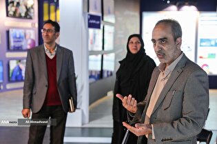 بازدید رؤسای دانشگاه آزاد اسلامی واحدهای رودهن و تهران جنوب از نمایشگاه «روایت تحول»