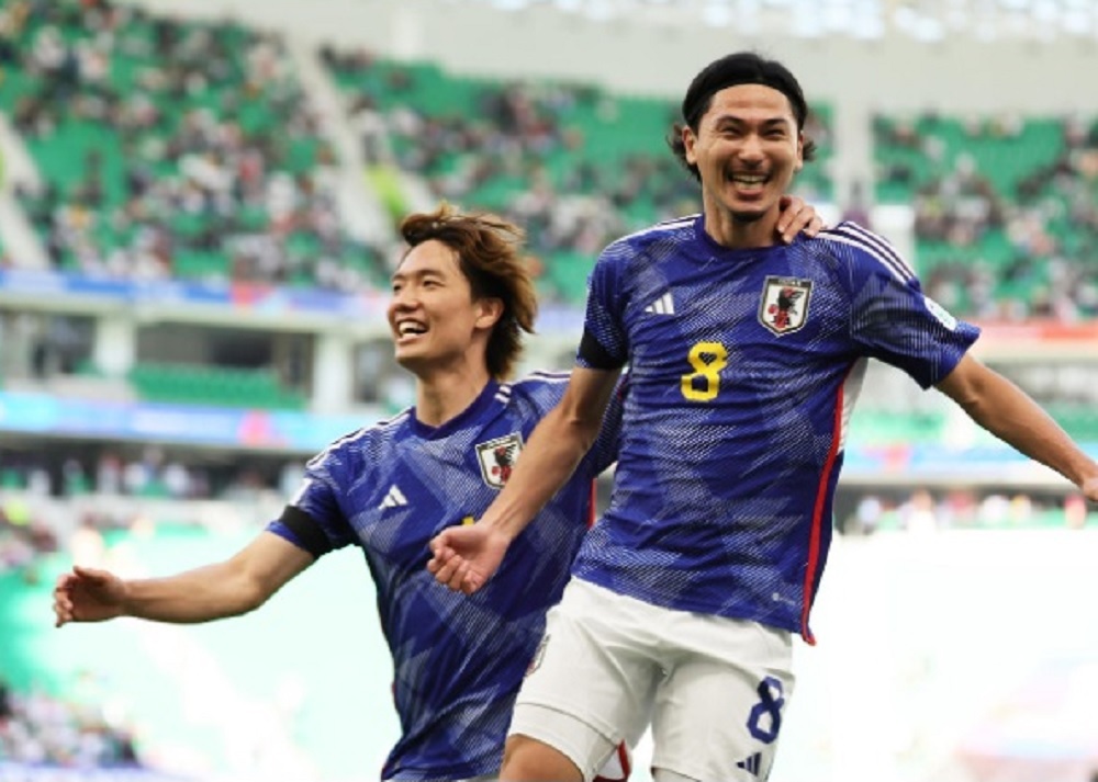 رویای لژیونر و سامورایی آبی پرتلاشی به نام مینامینو؛ با قهرمانی در قطر ۲۰۲۳ به لیورپول بازمی گردم! رویای لژیونر و سامورایی آبی پرتلاشی به نام مینامینو؛ با قهرمانی در قطر ۲۰۲۳ به لیورپول بازمی گردم!