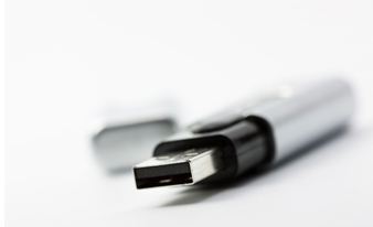 فلش مموری تبلیغاتی، هدیه تبلیغاتی اثرگذار برای معرفی خدمات و برند شما در سال جدید فلش مموری تبلیغاتی، هدیه تبلیغاتی اثرگذار برای معرفی خدمات و برند شما در سال جدید