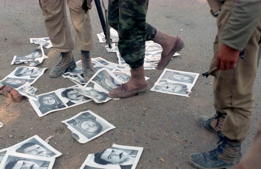 گرا به دشمن برای بمباران مناطق مسکونی!