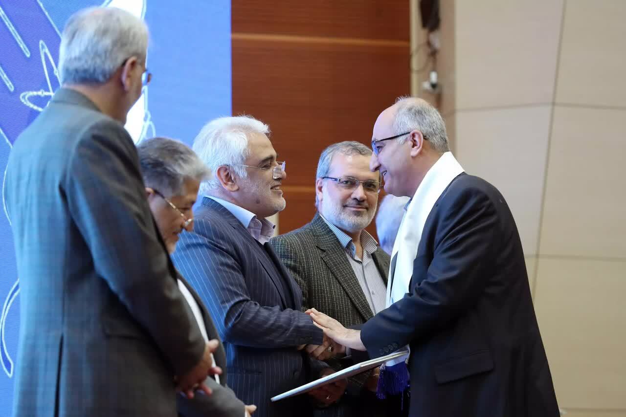 بررسی تأثیر پلاسمای سرد در ماندگاری محصولات کشاورزی بررسی تأثیر پلاسمای سرد در ماندگاری محصولات کشاورزی