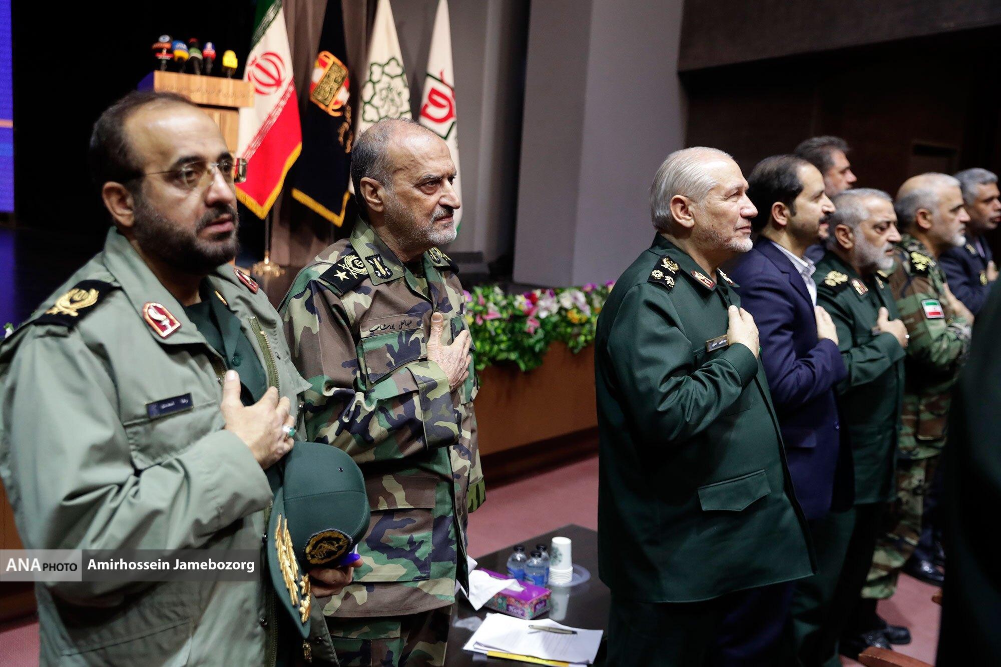 رونمایی از ۳۹ عنوان دستاورد علمی پژوهشی پژوهشگاه علوم و معارف دفاع مقدس رونمایی از ۳۹ عنوان دستاورد علمی پژوهشی پژوهشگاه علوم و معارف دفاع مقدس