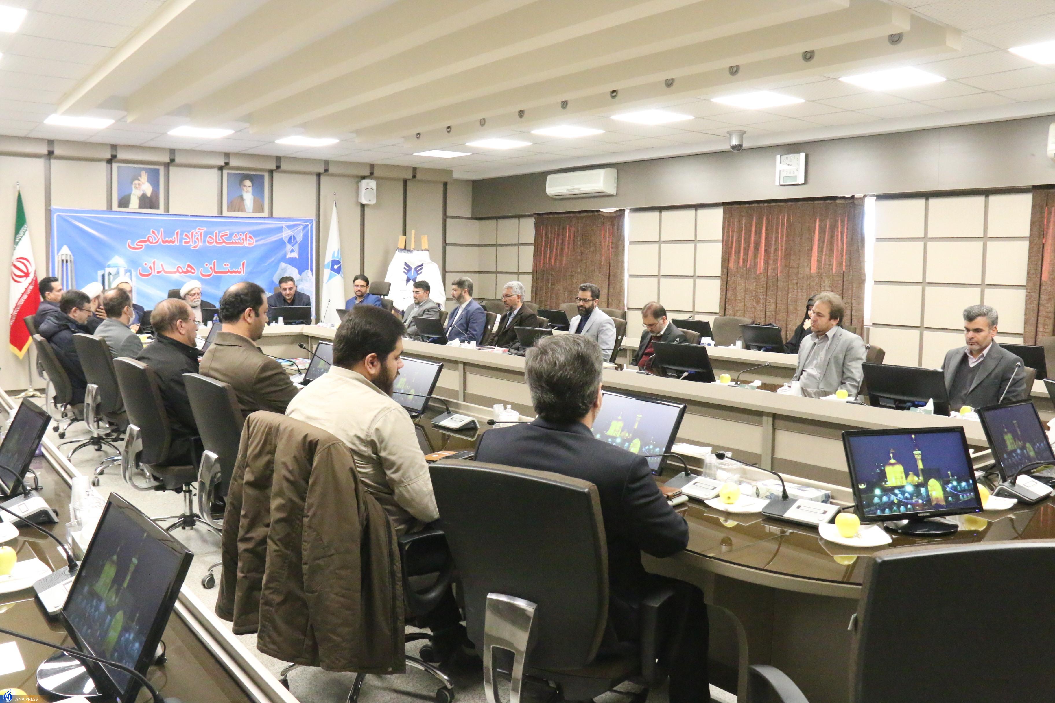 بسط تفکر بسیجی در هیئتهای علمی دانشگاهها مهمترین رسالت کانونهای بسیج اساتید بسط تفکر بسیجی در هیئتهای علمی دانشگاهها مهمترین رسالت کانونهای بسیج اساتید