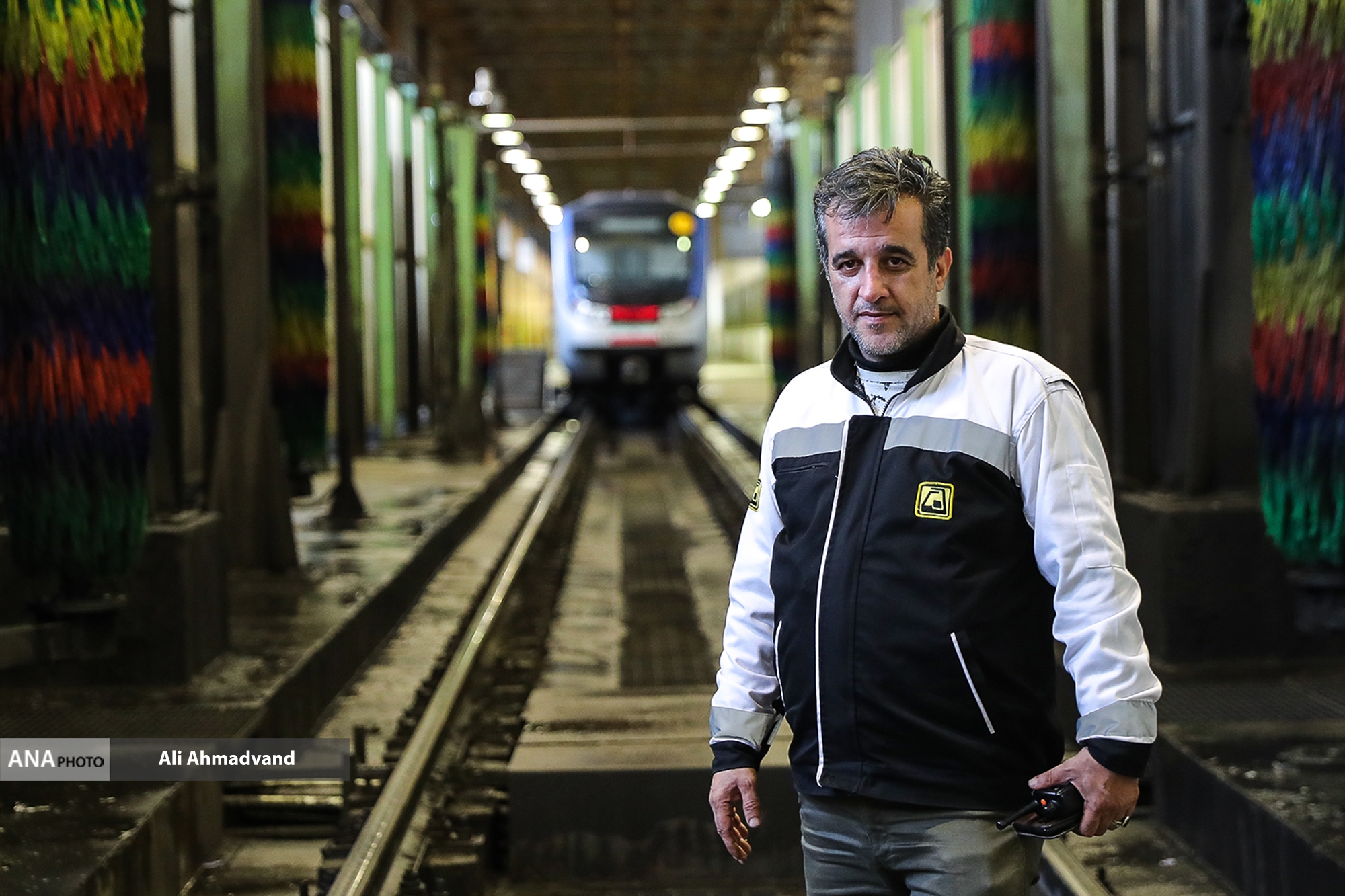 ورود شرکتهای دانشبنیان به شستشوی مترو/ اینجا قطار شهری شسته میشود ورود شرکتهای دانشبنیان به شستشوی مترو/ اینجا قطار شهری شسته میشود