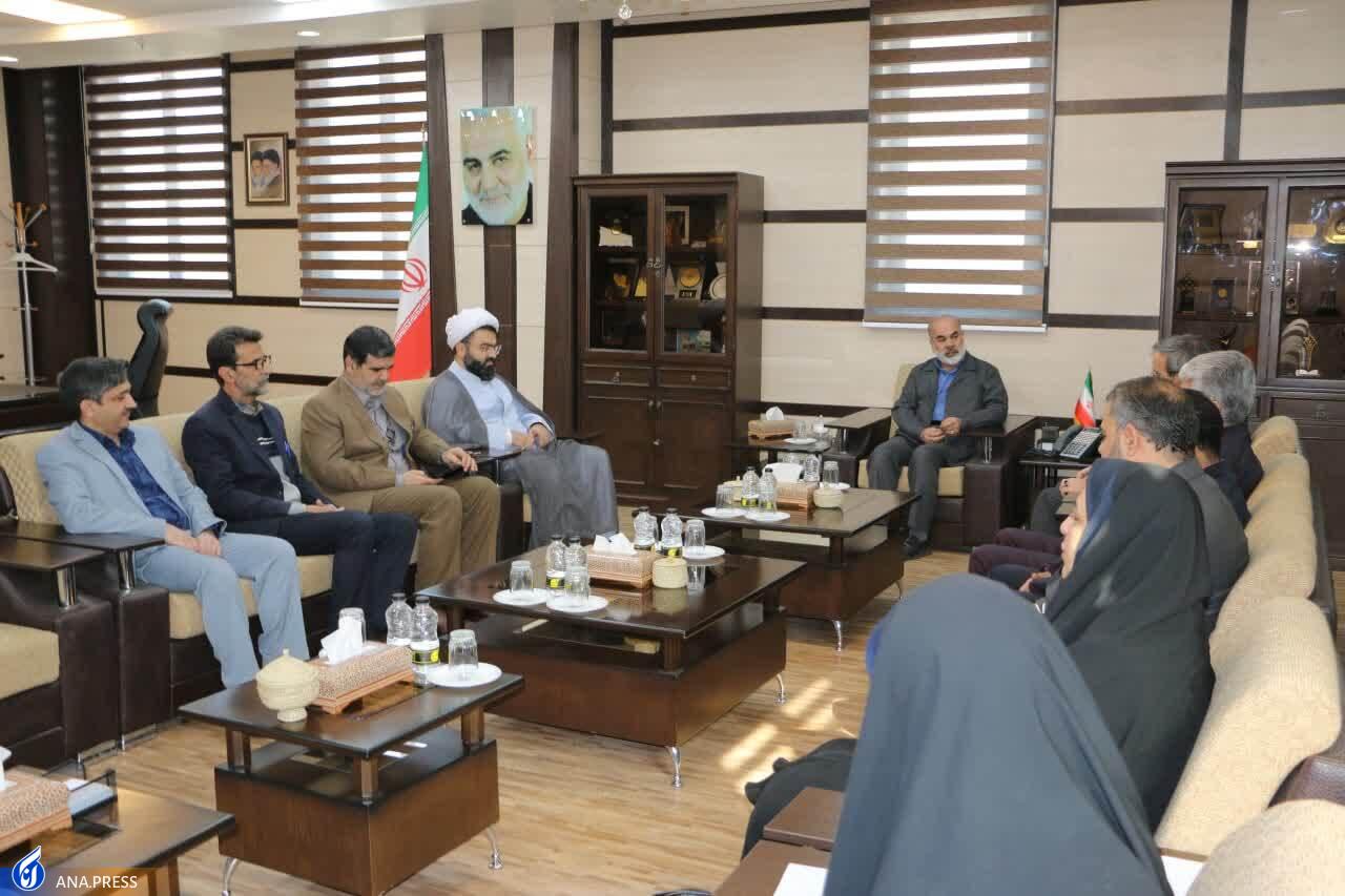 «مزرعه خورشیدی» دانشگاه آزاد اسلامی در مسیر راه‌اندازی/ تعداد شرکت‌های دانش‌بنیان افزایش می‌یابد