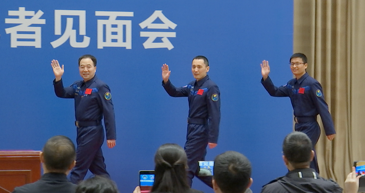 تجربه زندگی فضانوردان چینی در ایستگاه فضایی تشریح شد