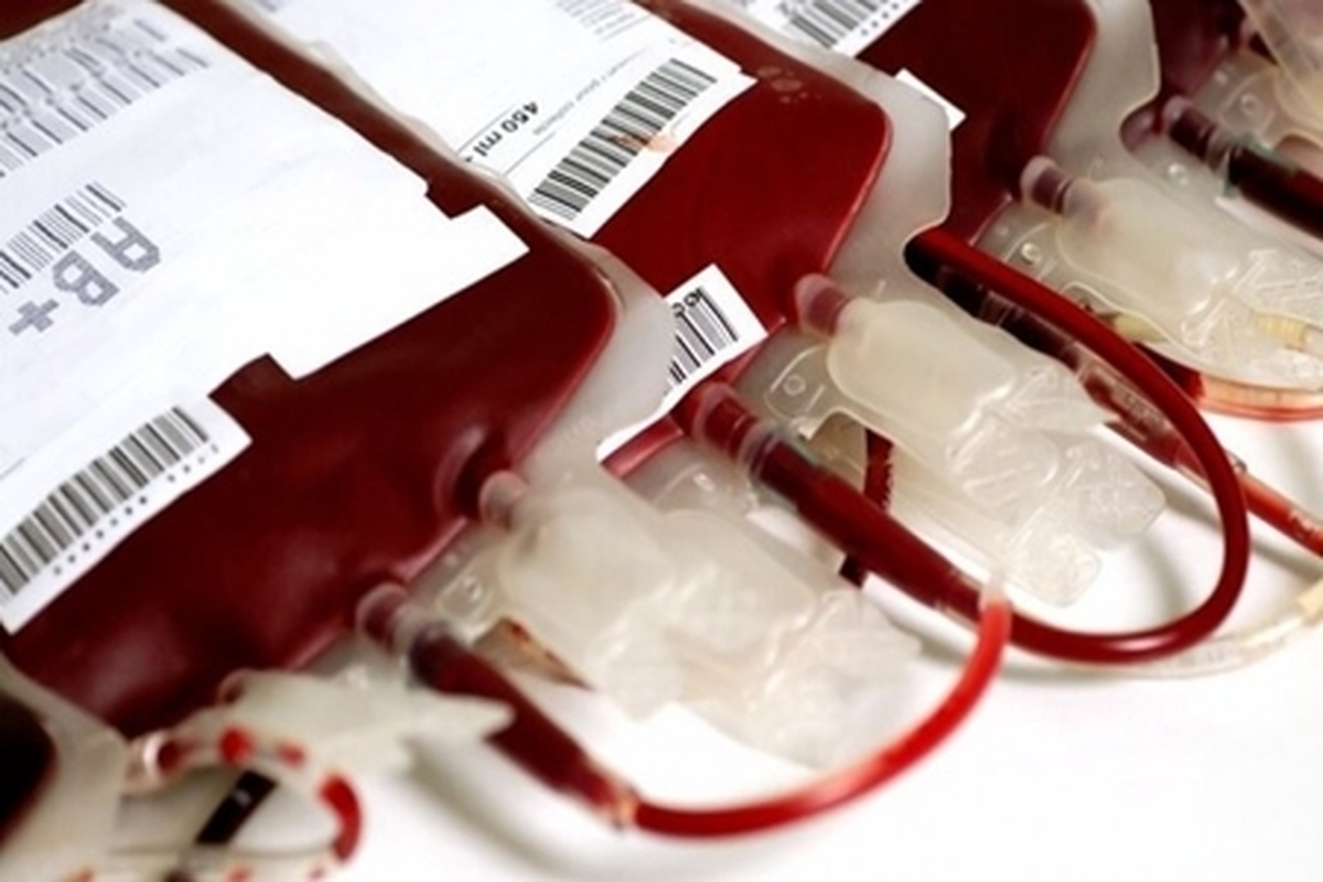 ذخایر خون عمر کوتاهی دارند/ نیمی از اهداکنندگان خون مستمر هستند