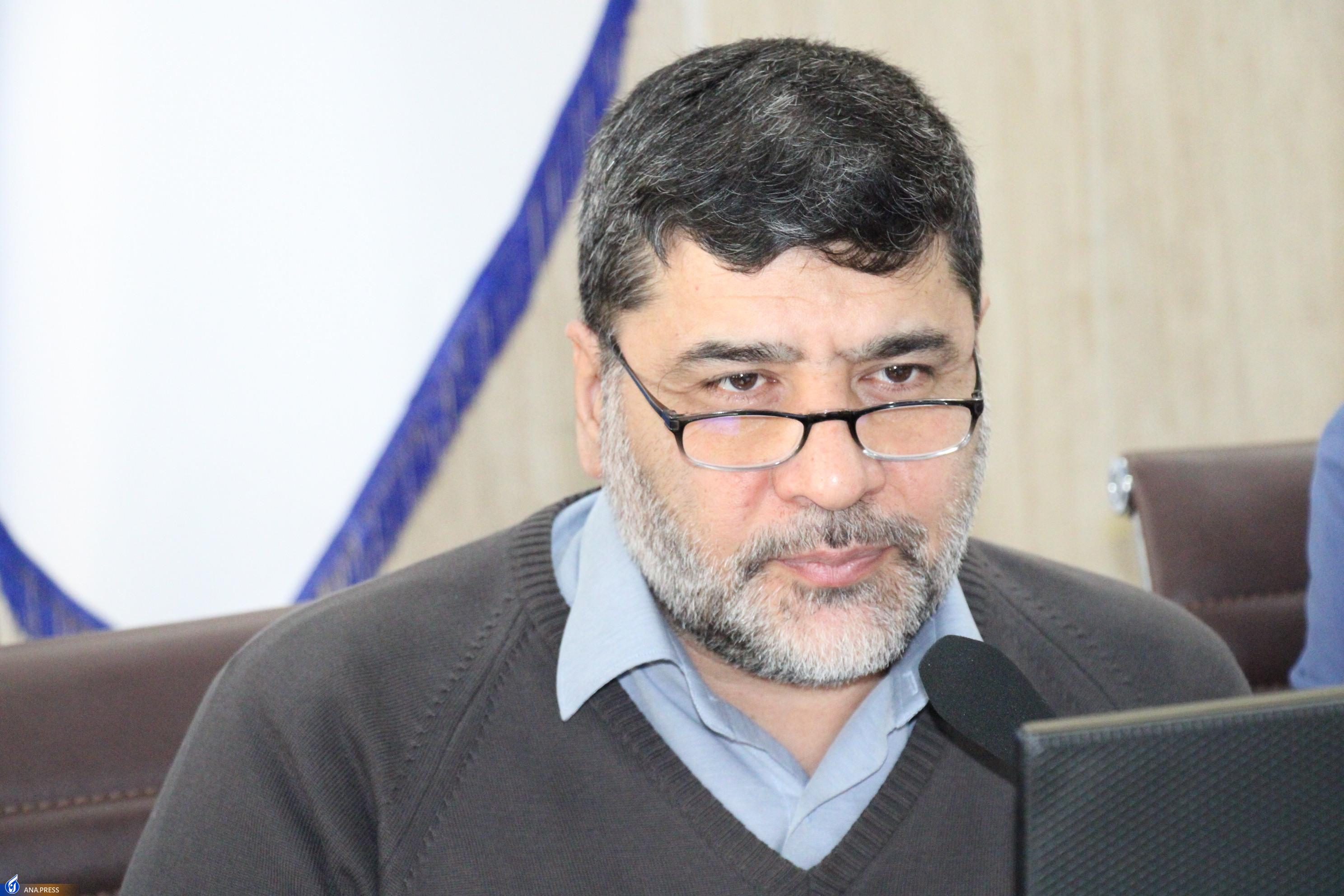 دانشگاه آزاد سریعتر از سایر دانشگاهها به اهمیت پژوهش پی برد/ کیک اقتصادی دانشگاه باید بزرگتر باشد دانشگاه آزاد سریعتر از سایر دانشگاهها به اهمیت پژوهش پی برد/ کیک اقتصادی دانشگاه باید بزرگتر باشد