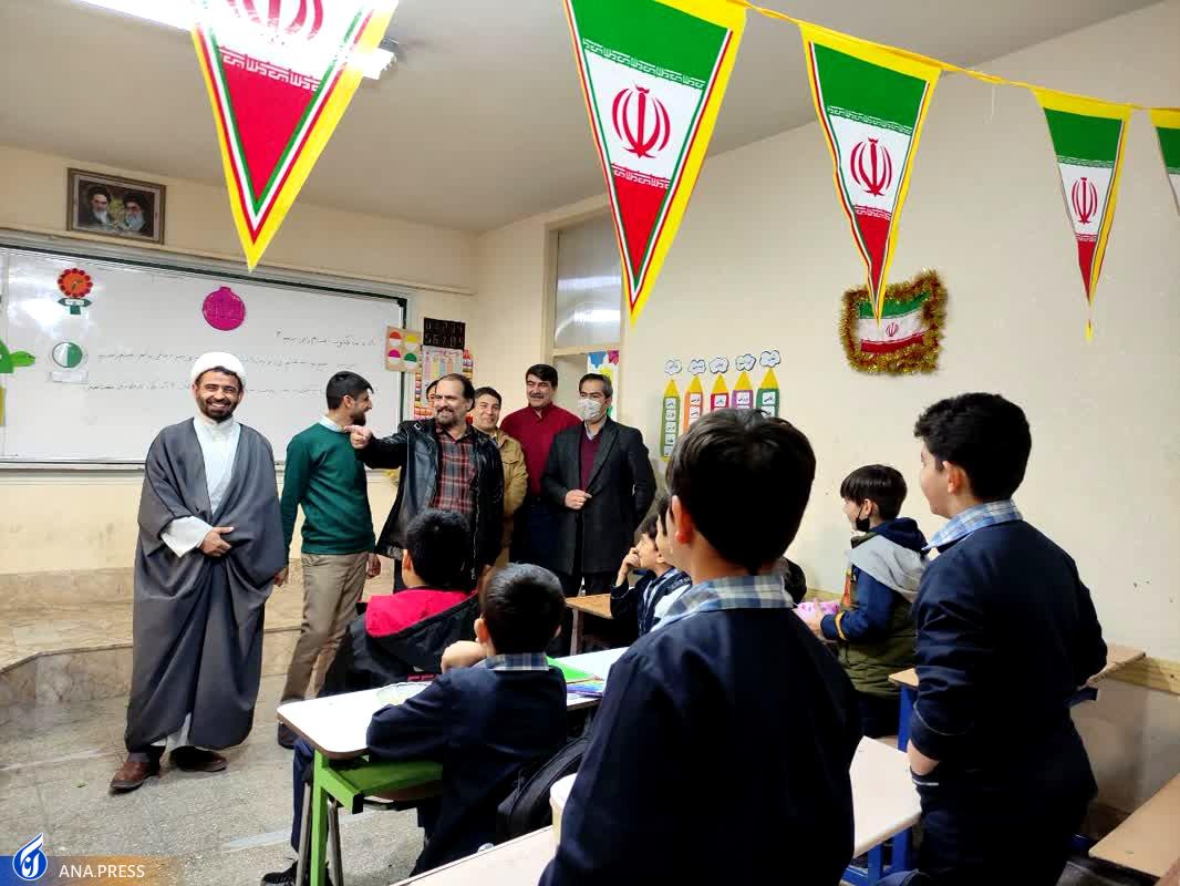 توجه به رشد و تعالی آموزش در مدارس سمای استان خراسانشمالی توجه به رشد و تعالی آموزش در مدارس سمای استان خراسانشمالی