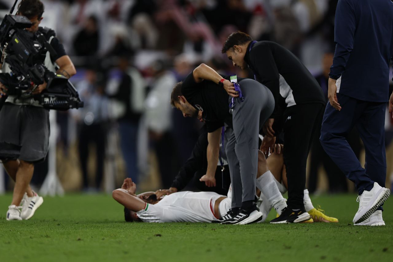 تصاویری از واکنش بازیکنان تیم ملی بعد از ناکامی در صعود به فینال جام ملتها تصاویری از واکنش بازیکنان تیم ملی بعد از ناکامی در صعود به فینال جام ملتها