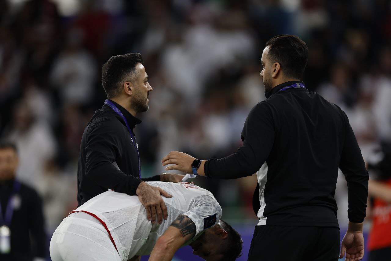 تصاویری از واکنش بازیکنان تیم ملی بعد از ناکامی در صعود به فینال جام ملتها تصاویری از واکنش بازیکنان تیم ملی بعد از ناکامی در صعود به فینال جام ملتها