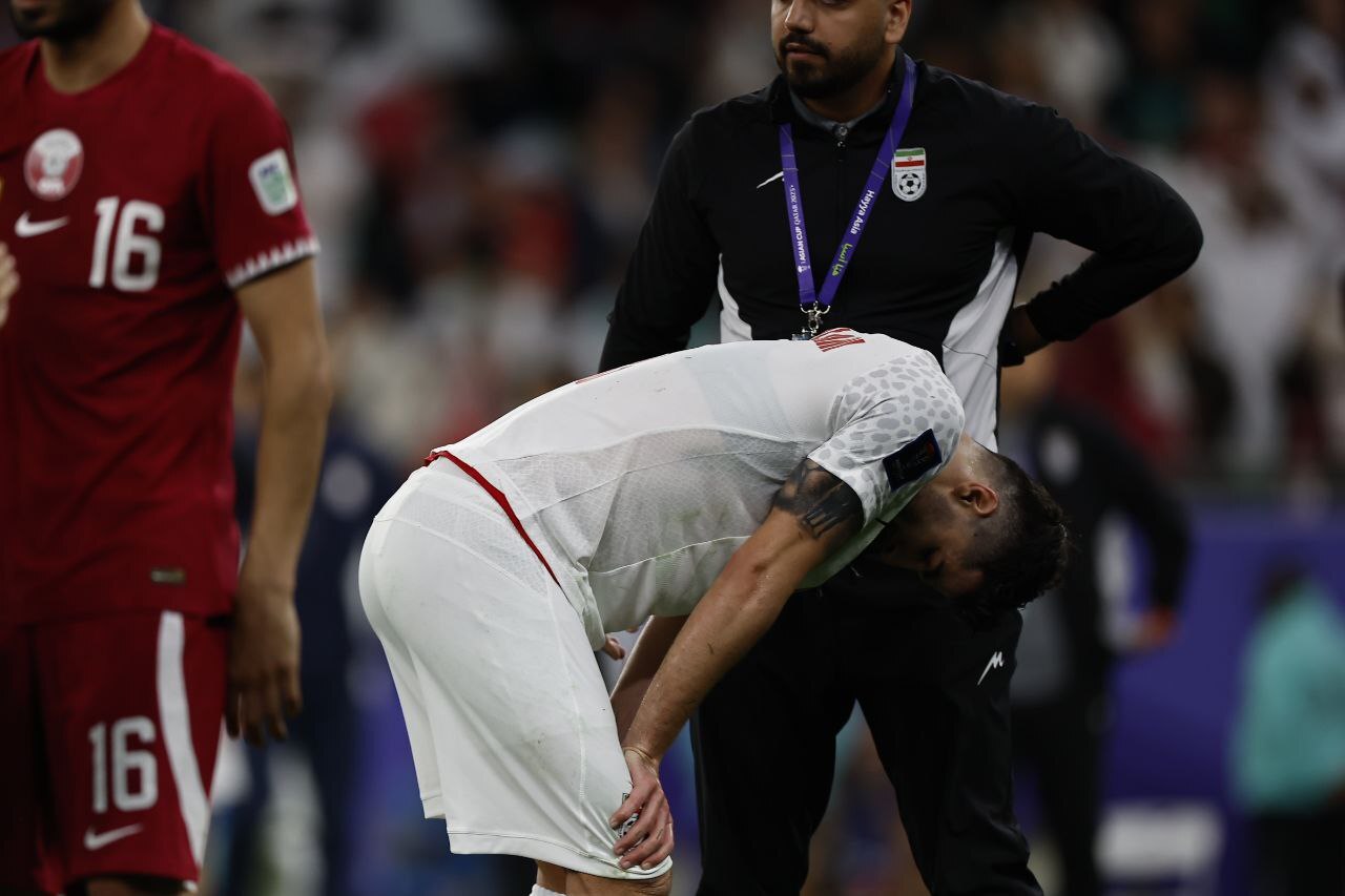 تصاویری از واکنش بازیکنان تیم ملی بعد از ناکامی در صعود به فینال جام ملتها تصاویری از واکنش بازیکنان تیم ملی بعد از ناکامی در صعود به فینال جام ملتها