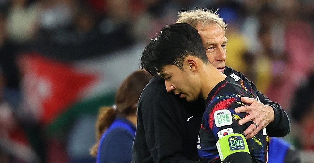 سیل انتقادات به سمت جنگجویان شرمسار؛ بیماری مهلک در انتظار فوتبال کره جنوبی بدون کلینزمان و کاپیتان تاتنهامی! سیل انتقادات به سمت جنگجویان شرمسار؛ بیماری مهلک در انتظار فوتبال کره جنوبی بدون کلینزمان و کاپیتان تاتنهامی!