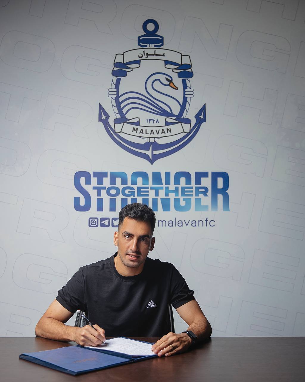 شکار جدی ملوان از ذوب‌آهن/ قوی سپید انزلی پروار شد+عکس