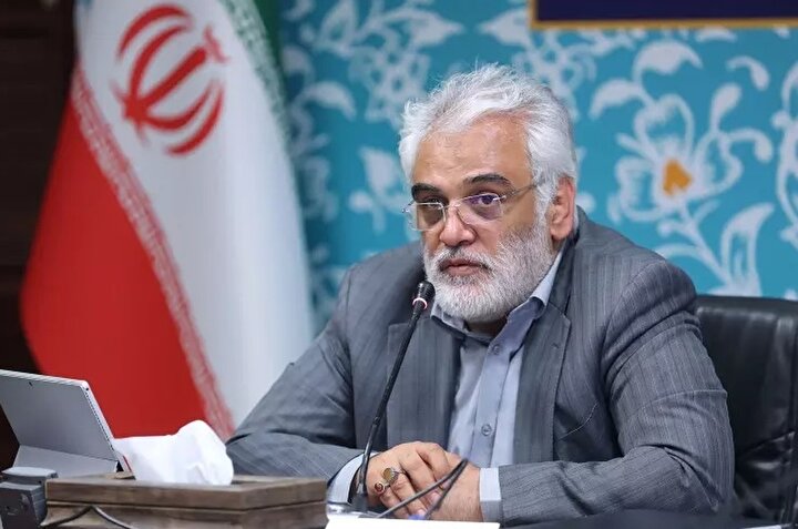 طهرانچی: باور دانش‌آموزان دچار اختلال شده است/ اقبال کم دانشجویان به رشته‌های علوم پایه