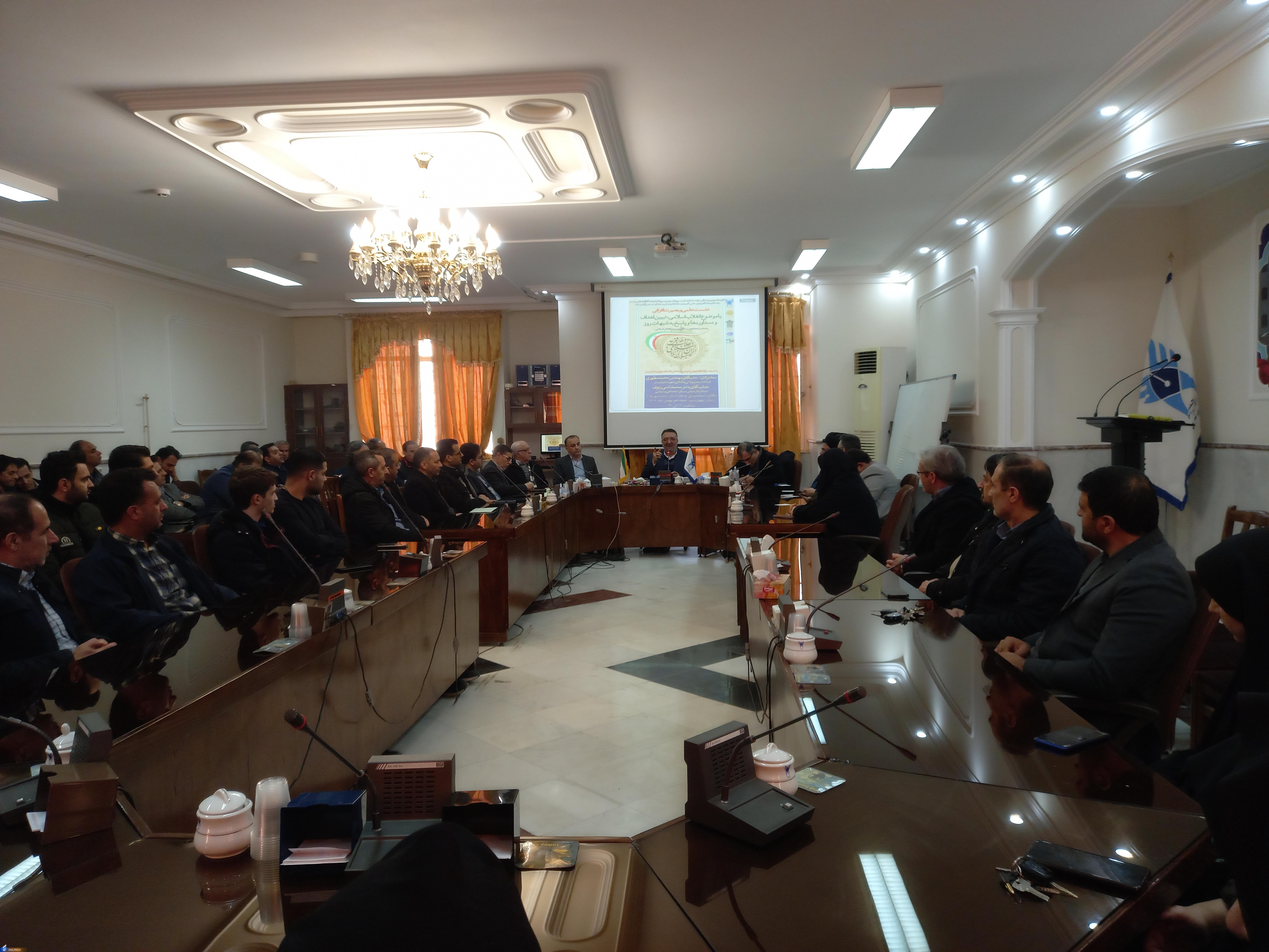 انقلاب اسلامی در زمینه استقلالخواهی، آزادیطلبی و ظلمستیزی چیزی کم نگذاشت انقلاب اسلامی در زمینه استقلالخواهی، آزادیطلبی و ظلمستیزی چیزی کم نگذاشت