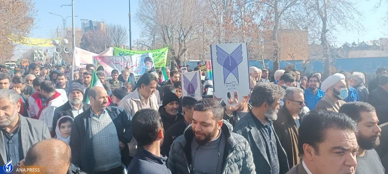 عهد پایدار دانشگاهیان در بهمن تماشاییِ ۱۴۰۲/ حماسه دانشجویان دیدنی شد + فیلم و عکس