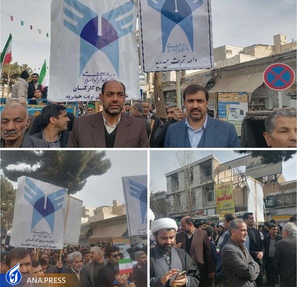 عهد پایدار دانشگاهیان در بهمن تماشاییِ ۱۴۰۲/ حماسه دانشجویان دیدنی شد + فیلم و عکس