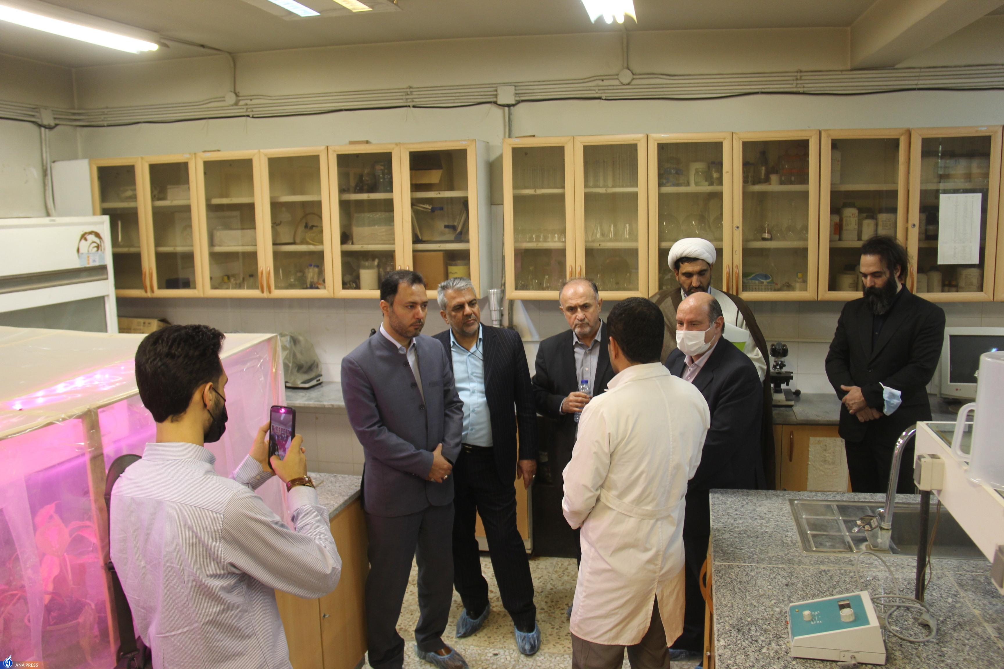 معرفی دانشگاه آزاد کرج به عنوان پشتیبان واحدهای دانشگاهی بوسنی و گینه معرفی دانشگاه آزاد کرج به عنوان پشتیبان واحدهای دانشگاهی بوسنی و گینه