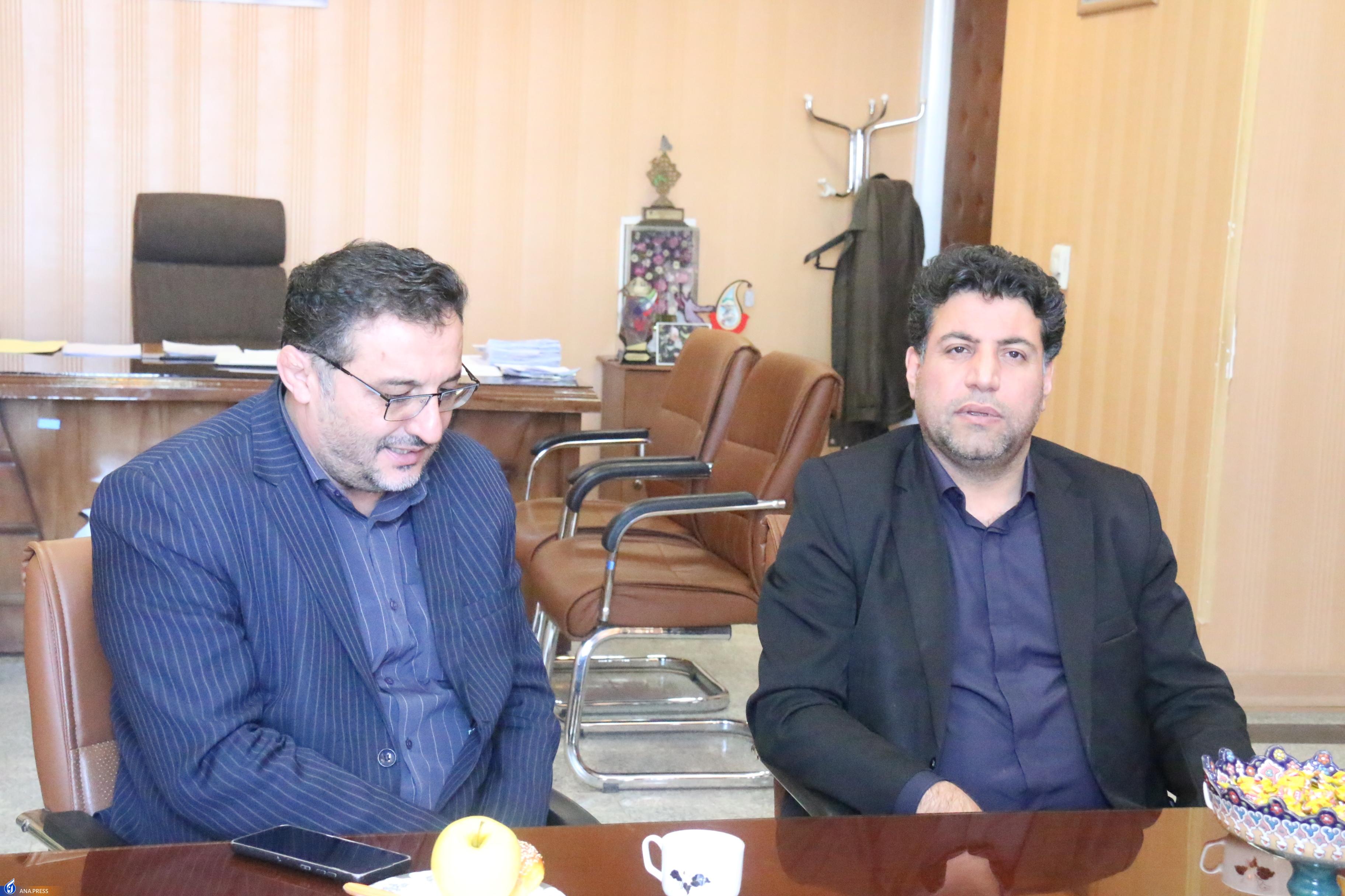 ارائه درس زورخانه‌ای در دانشگاه آزاد اسلامی واحد همدان