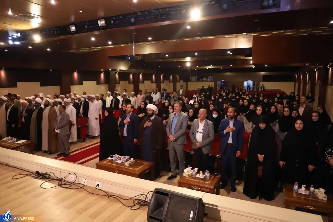 صحیفه سجادیه سرچشمه زلال معرفت الهی و دایرةالمعارف سعادت بشری است صحیفه سجادیه سرچشمه زلال معرفت الهی و دایرةالمعارف سعادت بشری است