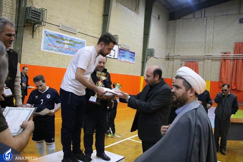 بیمارستان امام سجاد(ع) قهرمان مسابقات فوتسال دانشگاه آزاد آذربایجانشرقی بیمارستان امام سجاد(ع) قهرمان مسابقات فوتسال دانشگاه آزاد آذربایجانشرقی