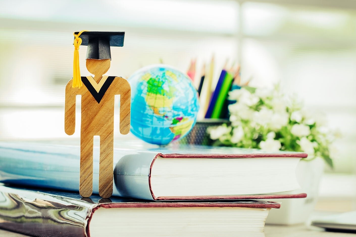 دانشگاه محل آموزش زبان‌های خارجه باشد یا خیر؟/ فقط محتوای دروس نه، شیوه نامه آموزشی زبان را بازنگری کنید!