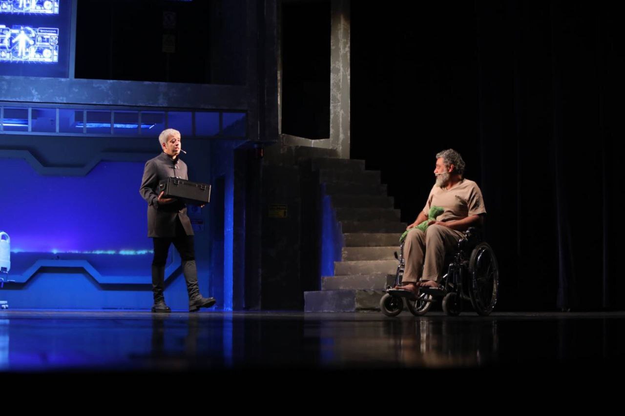 قائل به هیچ خط کشی در تئاتر نیستم!/«تروما» یک ریل گذاری جدید در عرصه ایدئولوژیک است قائل به هیچ خط کشی در تئاتر نیستم!/«تروما» یک ریل گذاری جدید در عرصه ایدئولوژیک است