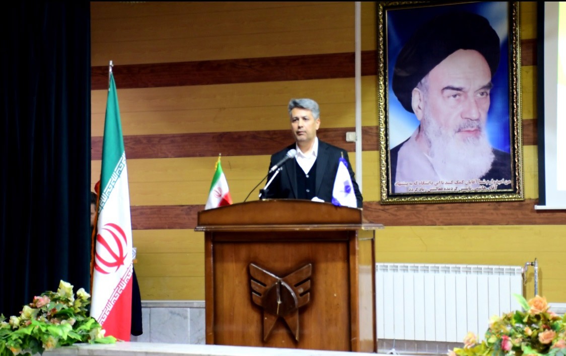 تأثیر ۹۰ برابری صنعت زنبورداری در حوزههای کشاورزی و محیط زیست/ ۴۰ درصد عسل فروشگاهها تقلبی است تأثیر ۹۰ برابری صنعت زنبورداری در حوزههای کشاورزی و محیط زیست/ ۴۰ درصد عسل فروشگاهها تقلبی است