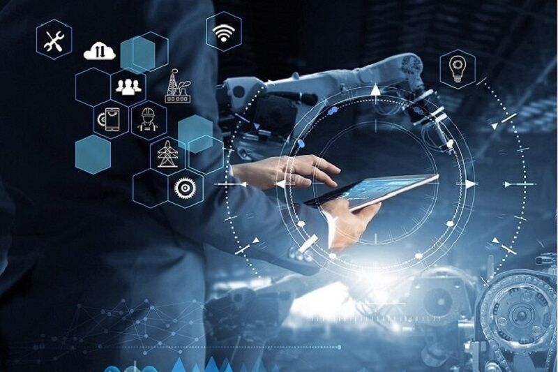 منابع برخی افراد در صنایع بزرگ اجازه رشد به دانشبنیانهای داخلی را نمیدهد دانشبنیانها