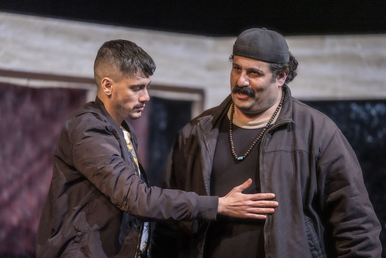 نمایش «چای تلخ» فیلم سینمایی خواهد شد/ عرصه برای تولیدات تئاتری بسیار تنگ است