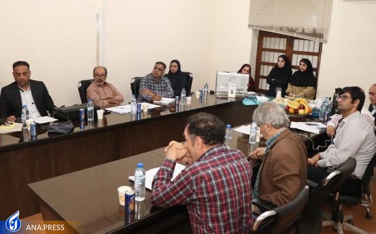 بررسی رسوبشناسی و ژئوشیمی نهشتههای حاشیه گنبدهای نمکی فارس ساحلی بررسی رسوبشناسی و ژئوشیمی نهشتههای حاشیه گنبدهای نمکی فارس ساحلی