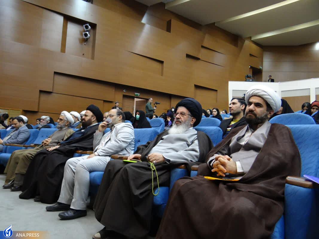 بهرهمندی تنها دو درصد جامعه از کلام امیرالمؤمنین(ع)/ مظلومیت نهجالبلاغه مشهود است بهرهمندی تنها دو درصد جامعه از کلام امیرالمؤمنین(ع)/ مظلومیت نهجالبلاغه مشهود است