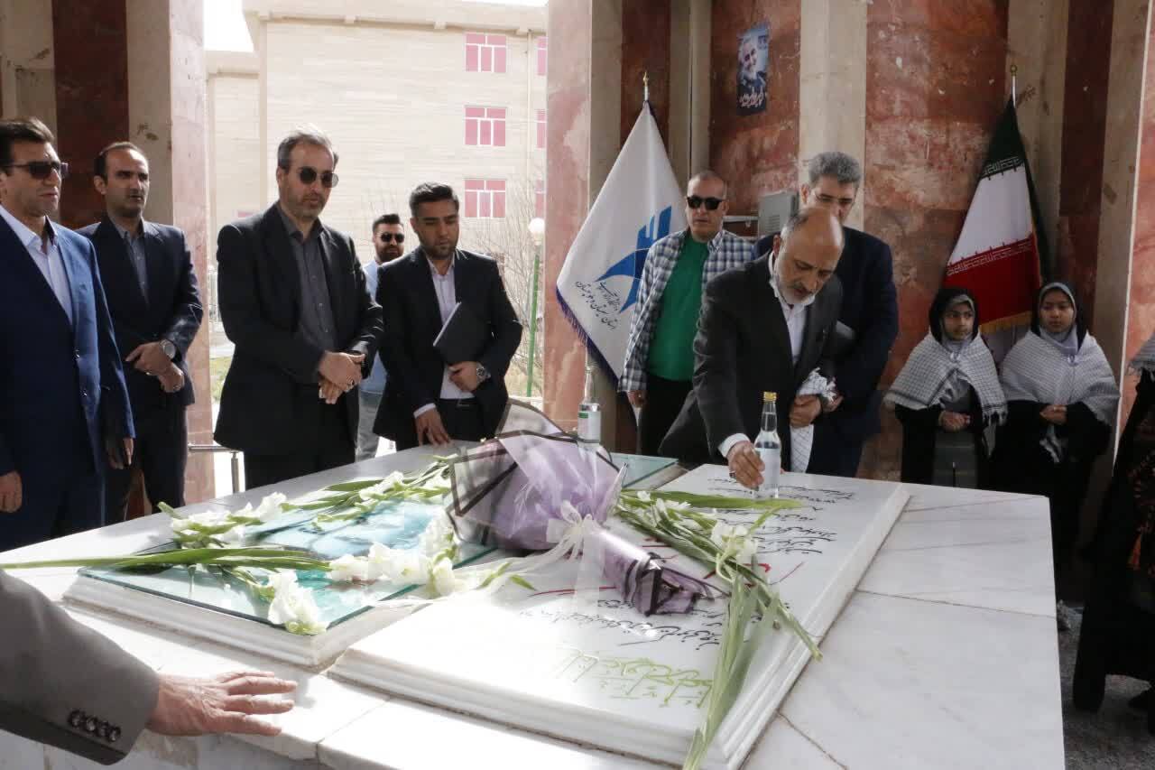 نگاه مؤثر به آمایش سرزمینی و توجه به سند تحول رمز توفیق واحد‌های دانشگاهی