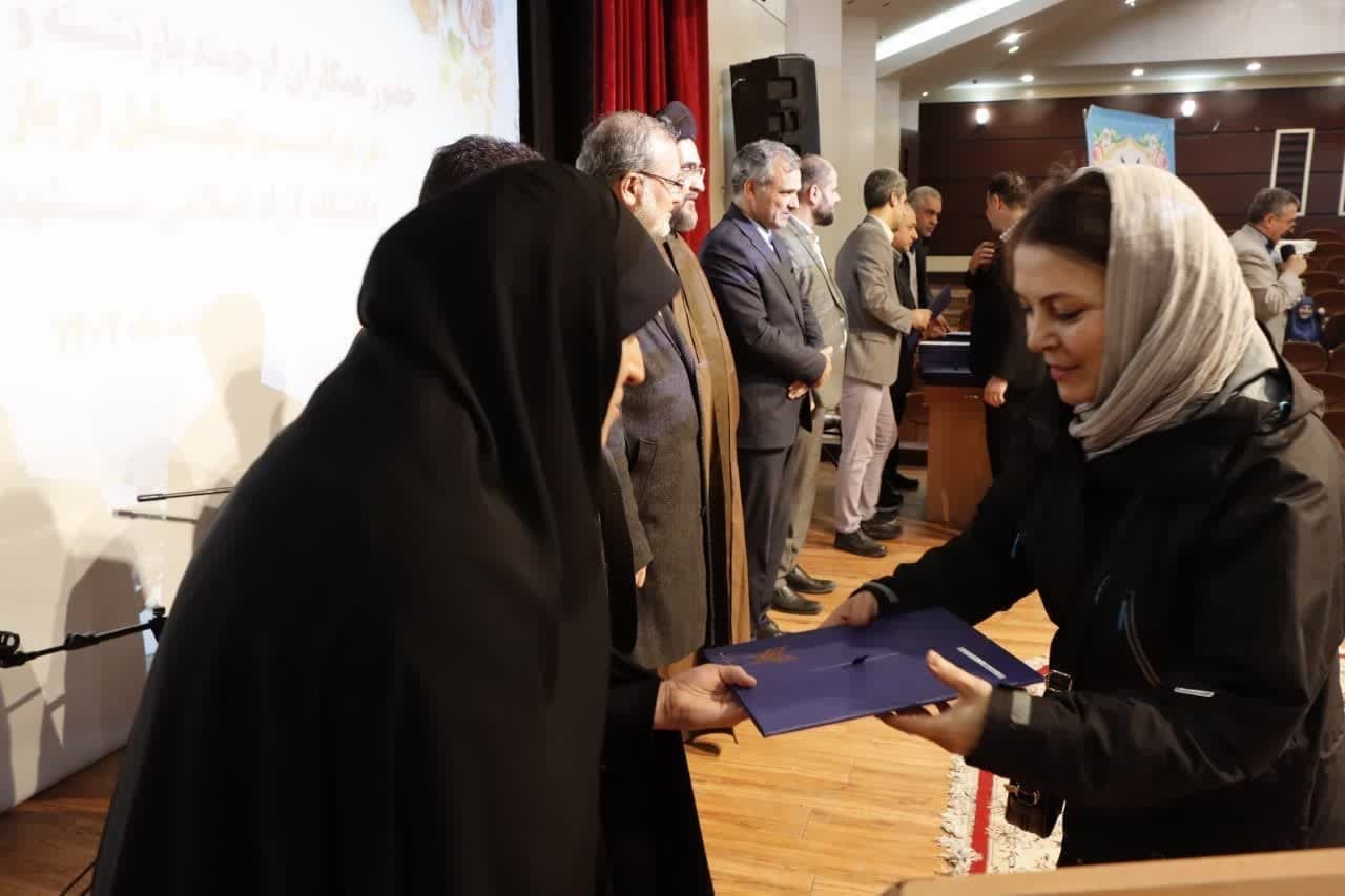 سامانه بازنشستگان دانشگاه آزاد اسلامی بهزودی راهاندازی میشود سامانه بازنشستگان دانشگاه آزاد اسلامی بهزودی راهاندازی میشود