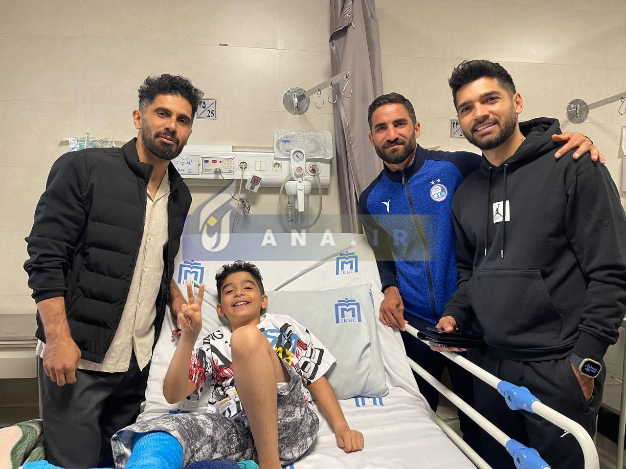 عالیشاه هم به عیادت کودکان سرطانی شتافت+تصاویر