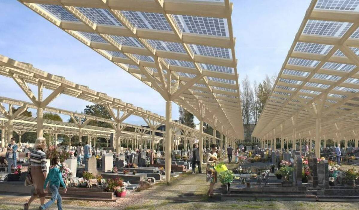 تولید برق خورشیدی از آرامستان شهری در فرانسه  برق یک شهر رایگان می‌شود