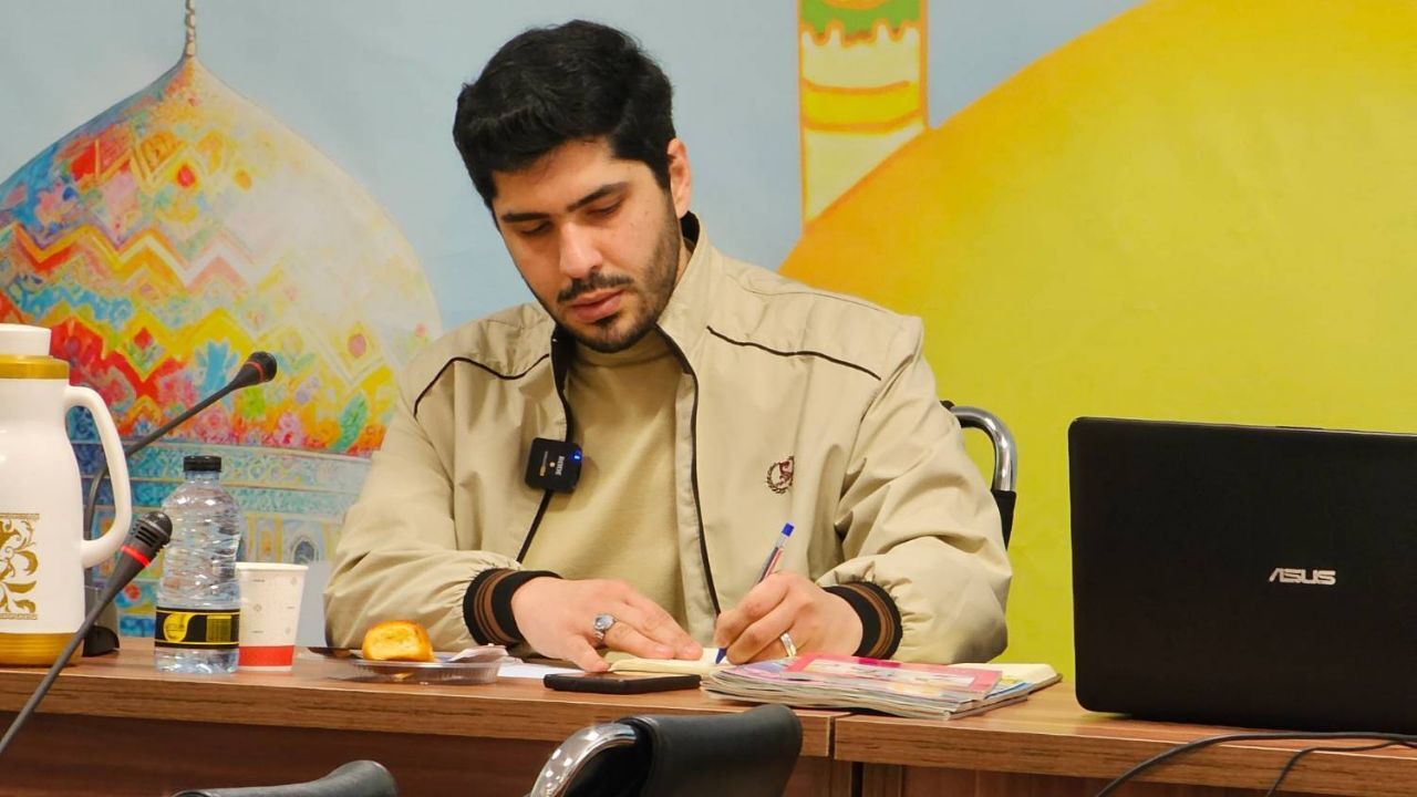 بیست و یکمین نشست فعالان نوشتافزار ایرانی برگزار شد بیست و یکمین نشست فعالان نوشتافزار ایرانی برگزار شد