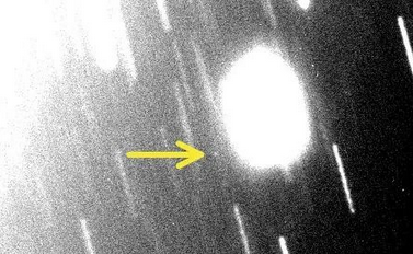کشف اقمار جدید در اطراف اورانوس و نپتون