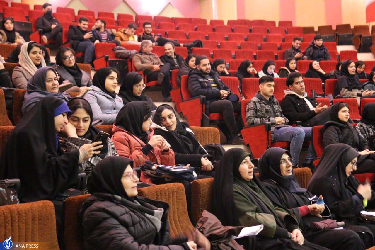 انتظار منجی ریشه در فطرت کمال‌جویی انسان دارد