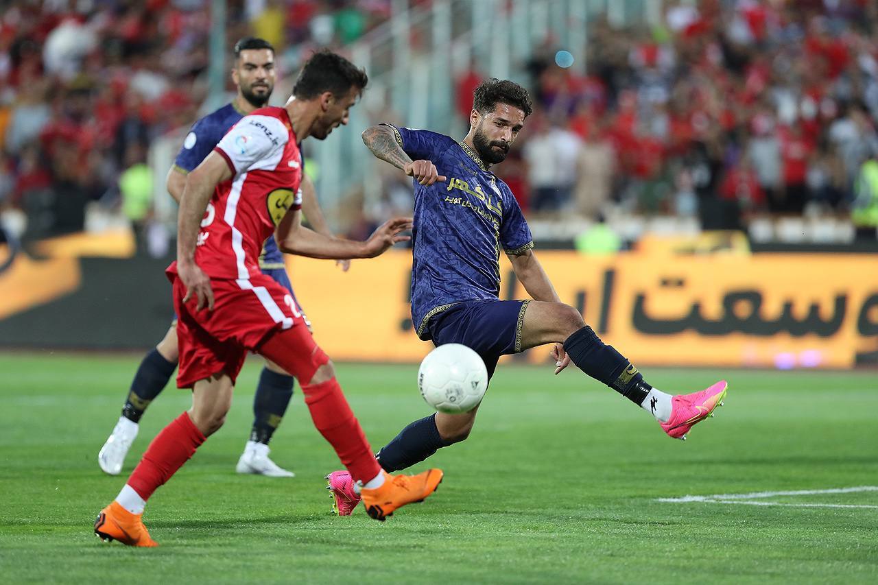 لحظه به لحظه با پنالتی پرسپولیس از روی تیزهوشی صادقی+ تصاویر لحظه به لحظه با پنالتی پرسپولیس از روی تیزهوشی صادقی+ تصاویر