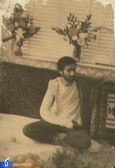 معلم شهیدی که میگفت بدون حجاب سر مزارم نیایید معلم شهیدی که میگفت بدون حجاب سر مزارم نیایید