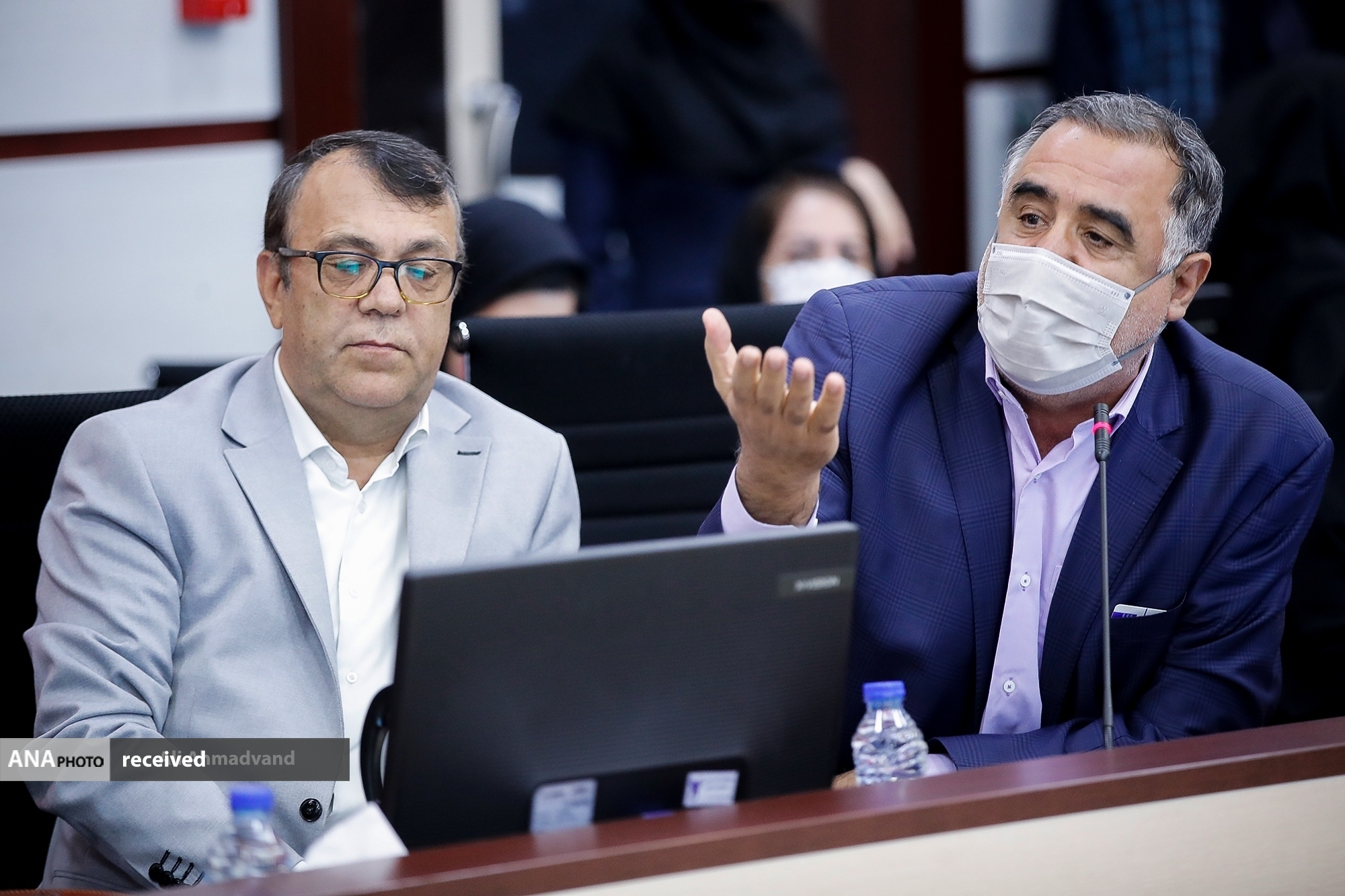 لزوم تقویت ارتباط بانک مرکزی، سازمان برنامه ریزی و وزارت اقتصاد برای تحقق شعار سال 