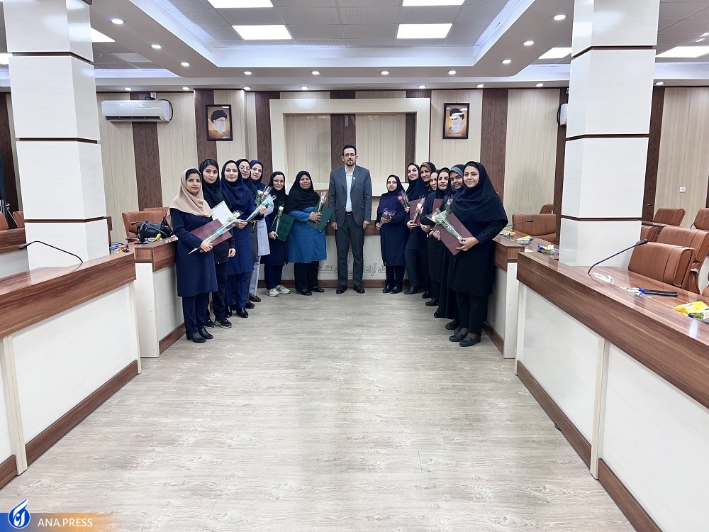 معلمان در شرایط طاقتفرسا هم آموزش را به دانشآموزان متوقف نکردند معلمان در شرایط طاقتفرسا هم آموزش را به دانشآموزان متوقف نکردند