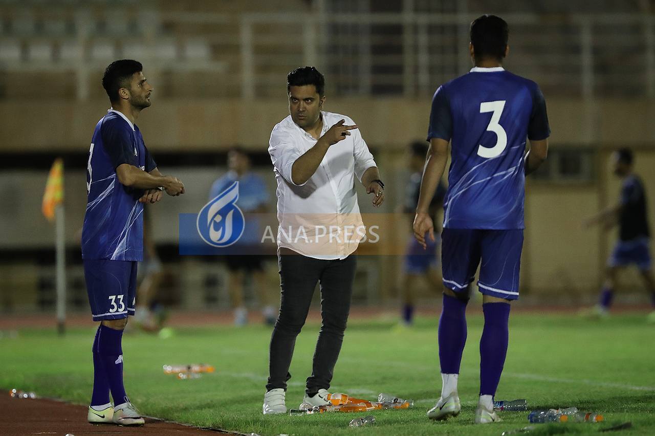 داور دربی با اسکورت از زمین خارج شد+ تصاویر